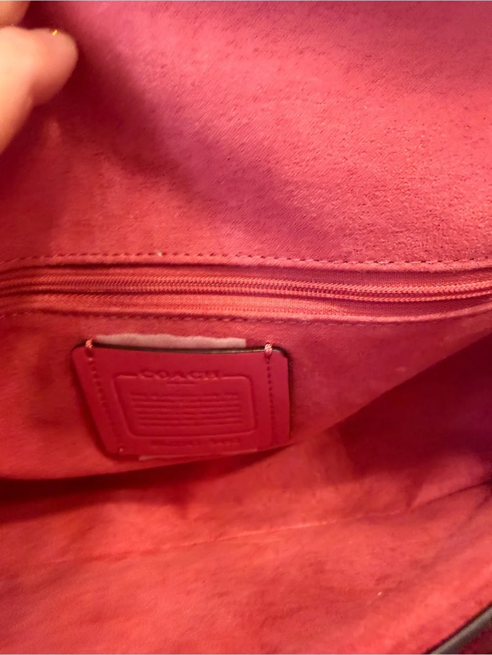 ❤️ Beautiful Red Coach Leather Bag ❤️